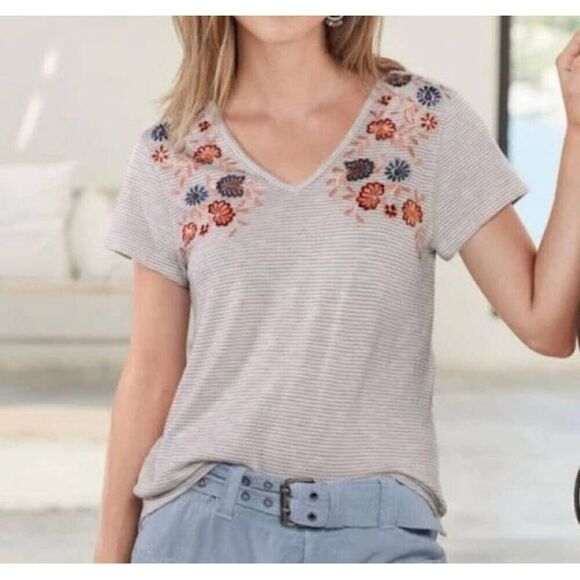 Women's Sundance Gray Stripe Floral Embroidered Short Sleeve T-Shirt Size XS - Picture 8 of 8